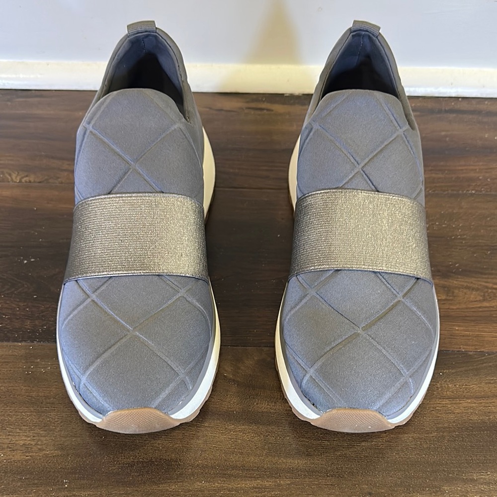 Nordstrom Rack - Stylish Gray Slip-On Women's Shoes